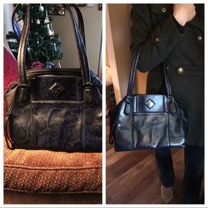 Beautiful blue alligator Simply Vera Wang handbag